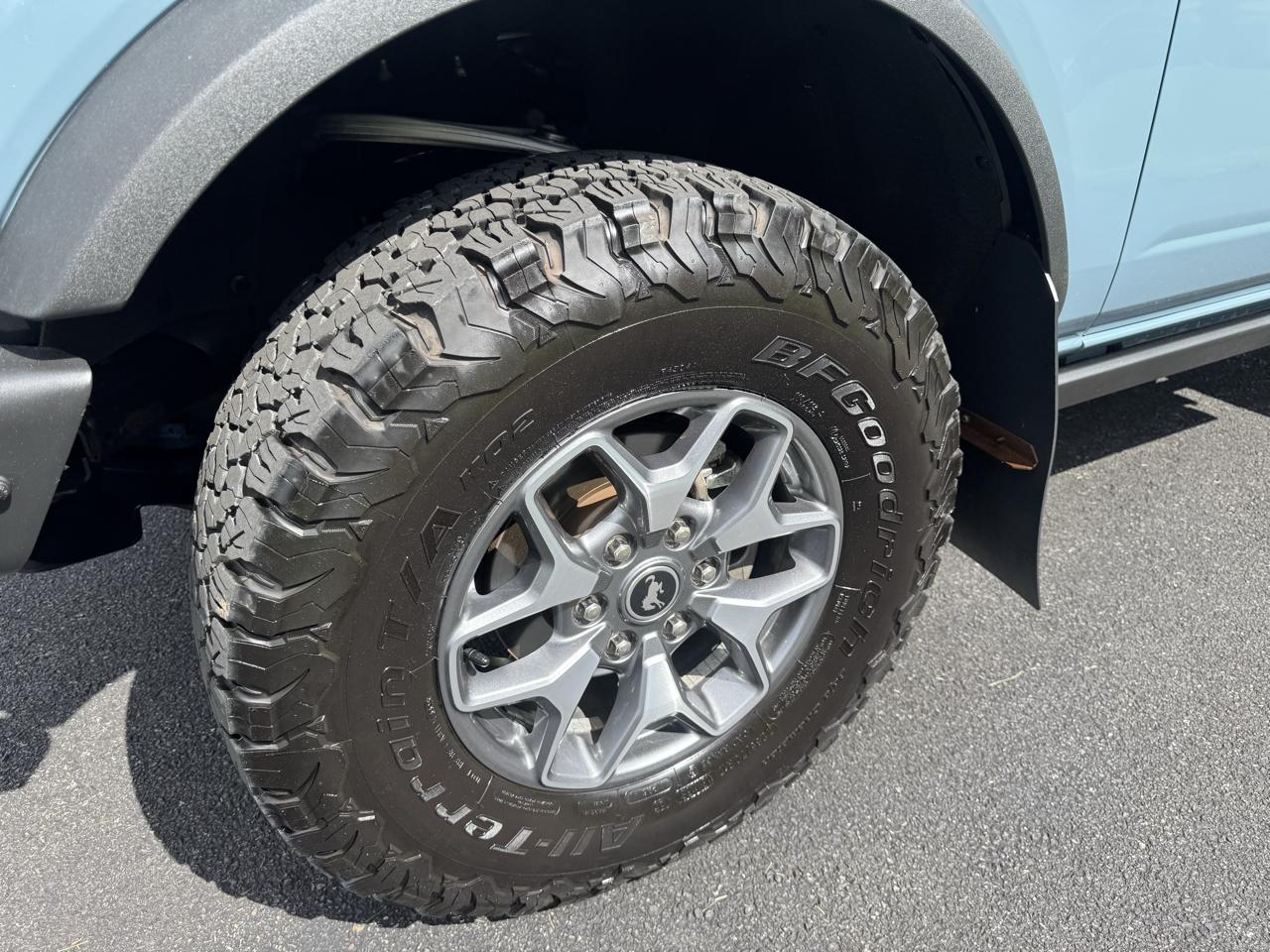 Ford Bronco Badlands 2D SUV 2021
