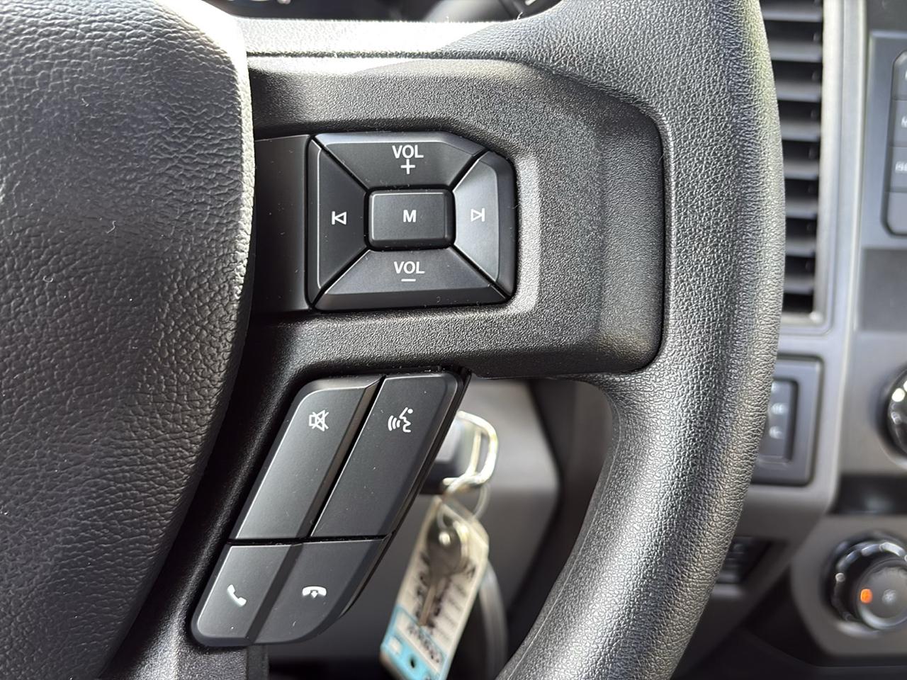 Ford Super Duty F-250 SRW XL 4WD Reg Cab 8' Box 2019