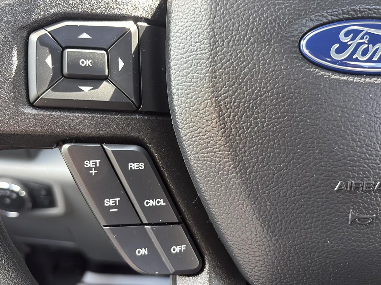 Ford Super Duty F-250 SRW XL 4WD Reg Cab 8' Box 2019