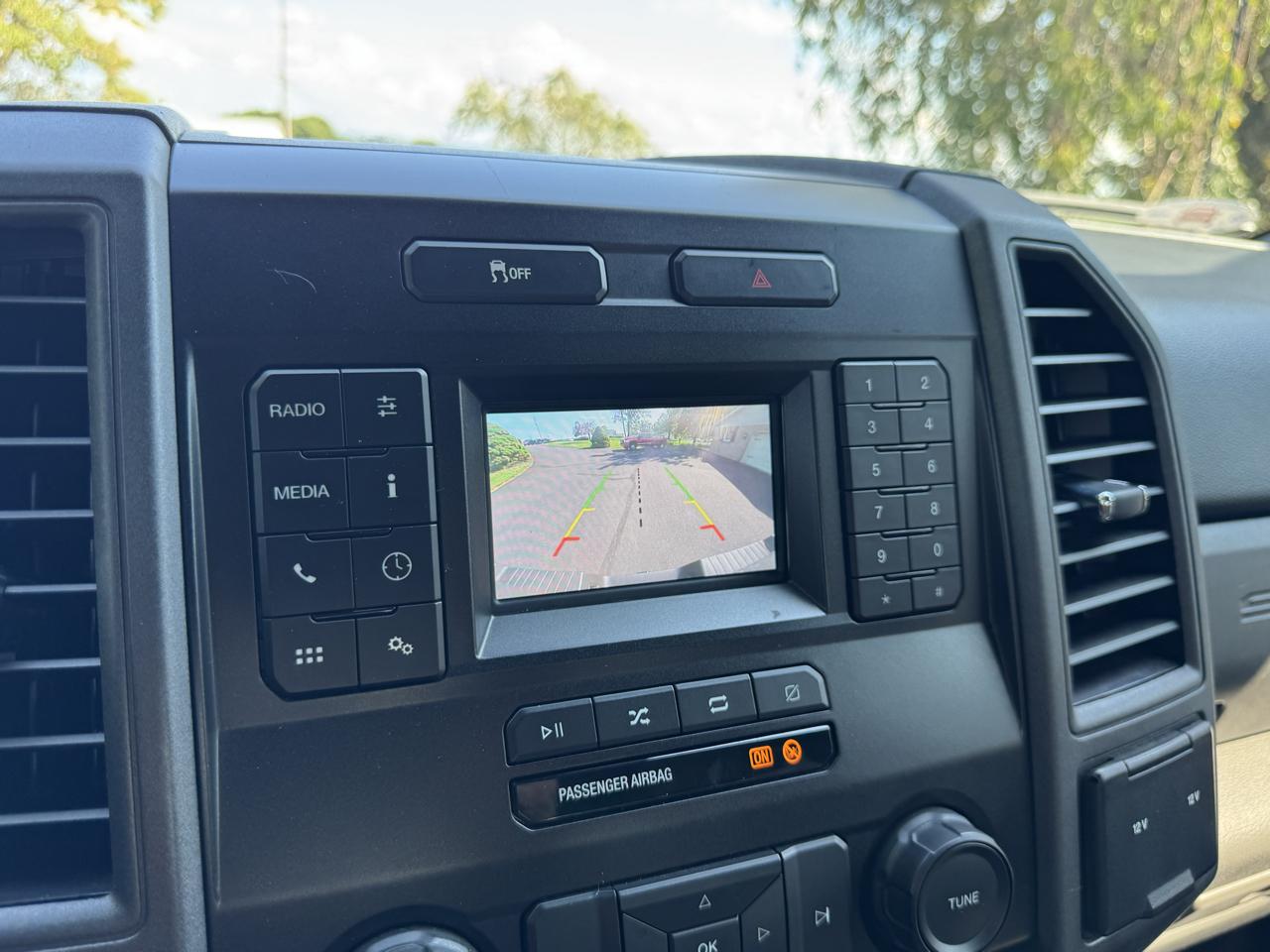 Ford Super Duty F-350 SRW XL 4WD SuperCab 8' Box 2020