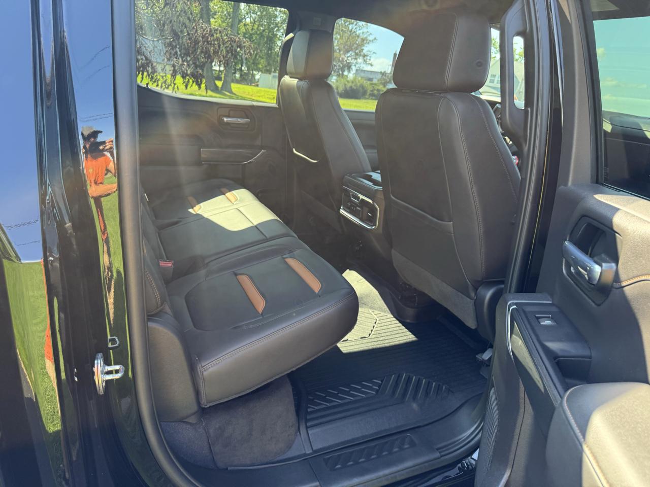 GMC Sierra 1500 4WD Crew Cab 147" AT4 2020