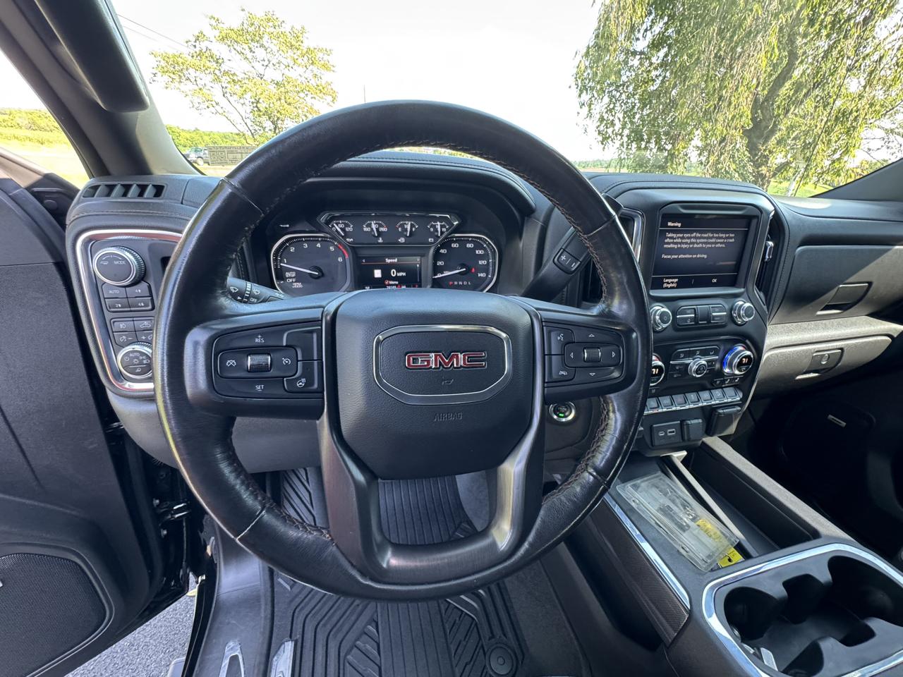 GMC Sierra 1500 4WD Crew Cab 147" AT4 2020