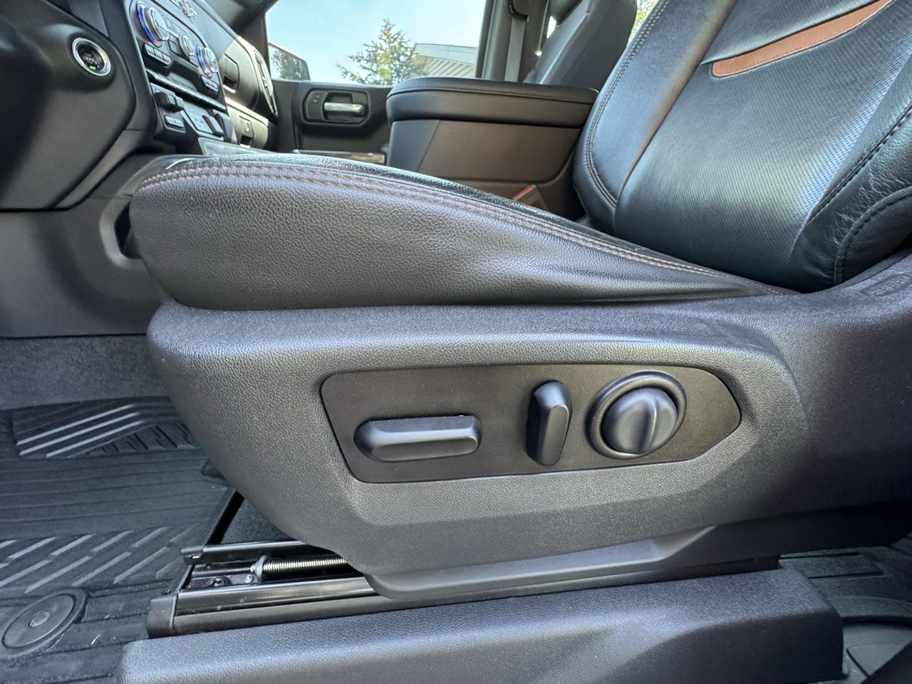 GMC Sierra 1500 4WD Crew Cab 147" AT4 2020