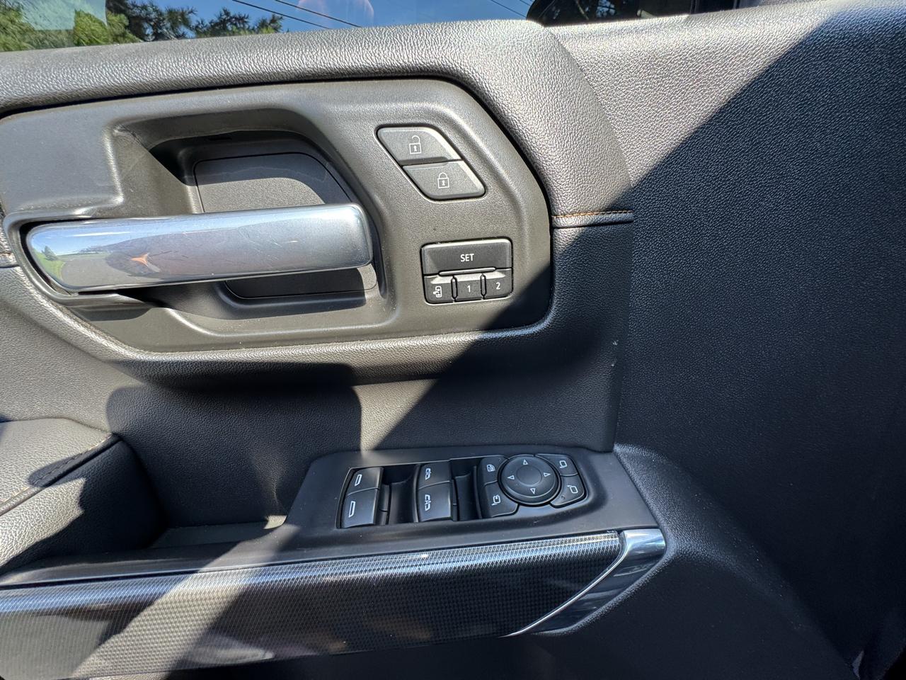 GMC Sierra 1500 4WD Crew Cab 147" AT4 2020
