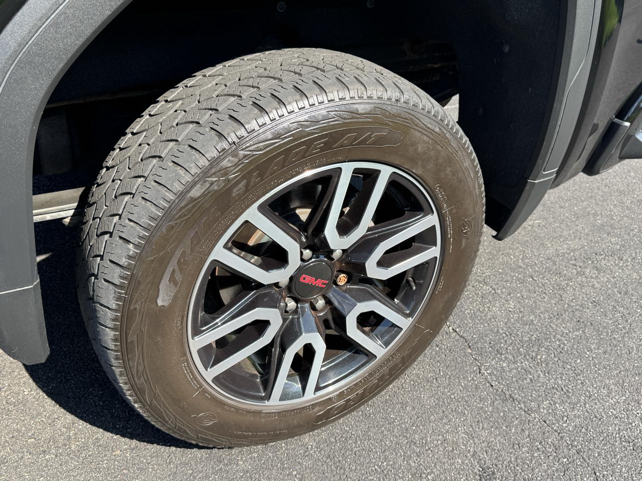 GMC Sierra 1500 4WD Crew Cab 147" AT4 2020