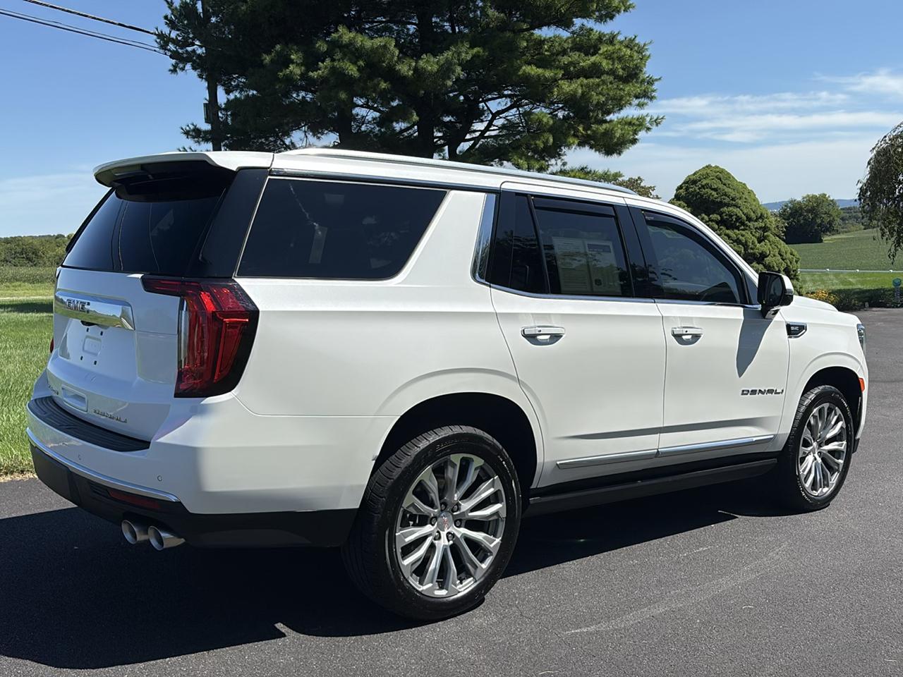 GMC Yukon 4WD 4dr Denali Ultimate 2022