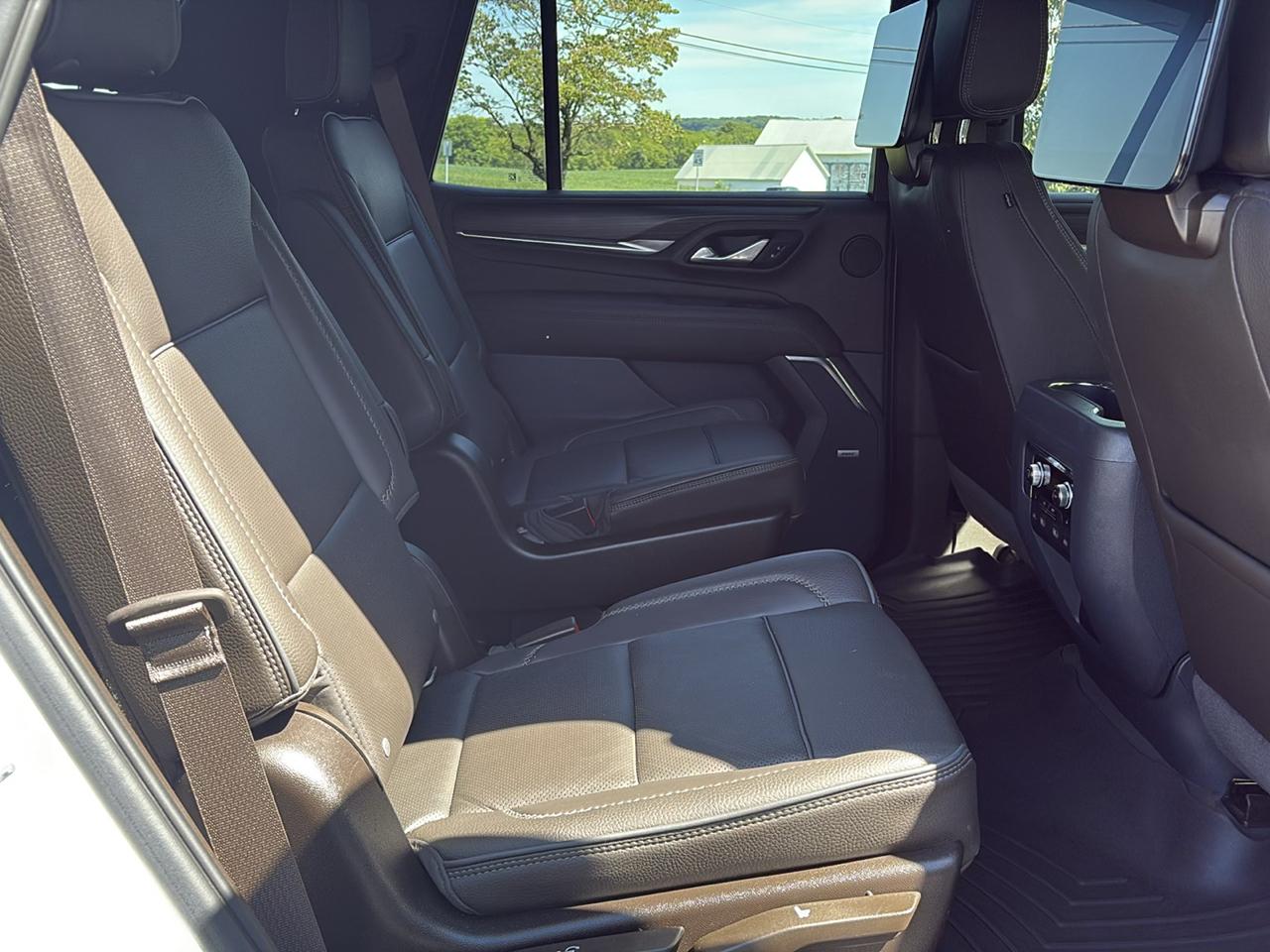 GMC Yukon 4WD 4dr Denali Ultimate 2022