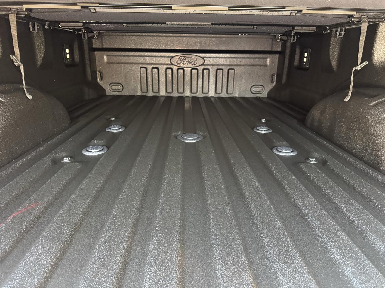 Ford Super Duty F-450 DRW Platinum 4WD Crew Cab 8' Box 2026