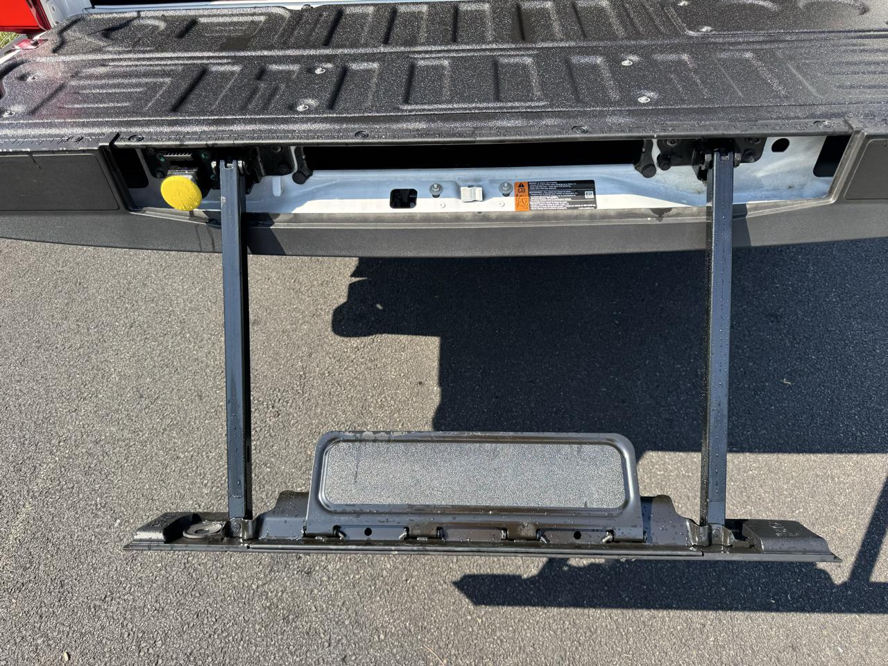 Ford Super Duty F-450 DRW Platinum 4WD Crew Cab 8' Box 2026