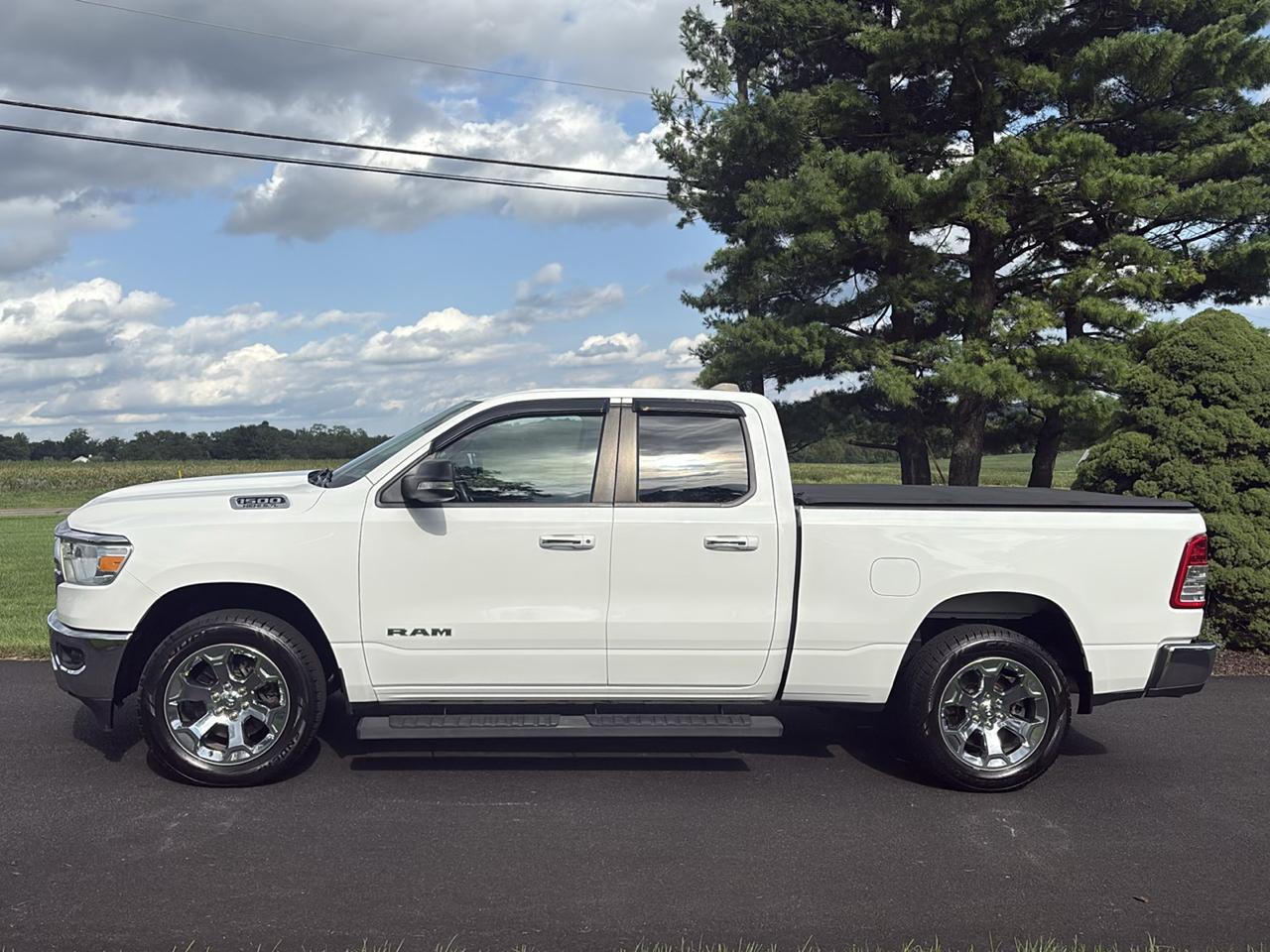 RAM 1500 Big Horn 4x4 Quad Cab 6'4" Box 2020