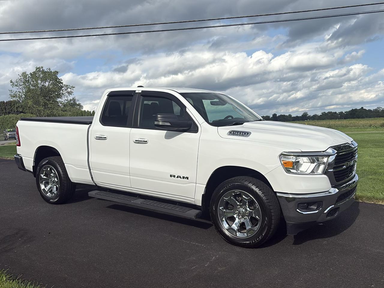 RAM 1500 Big Horn 4x4 Quad Cab 6'4" Box 2020