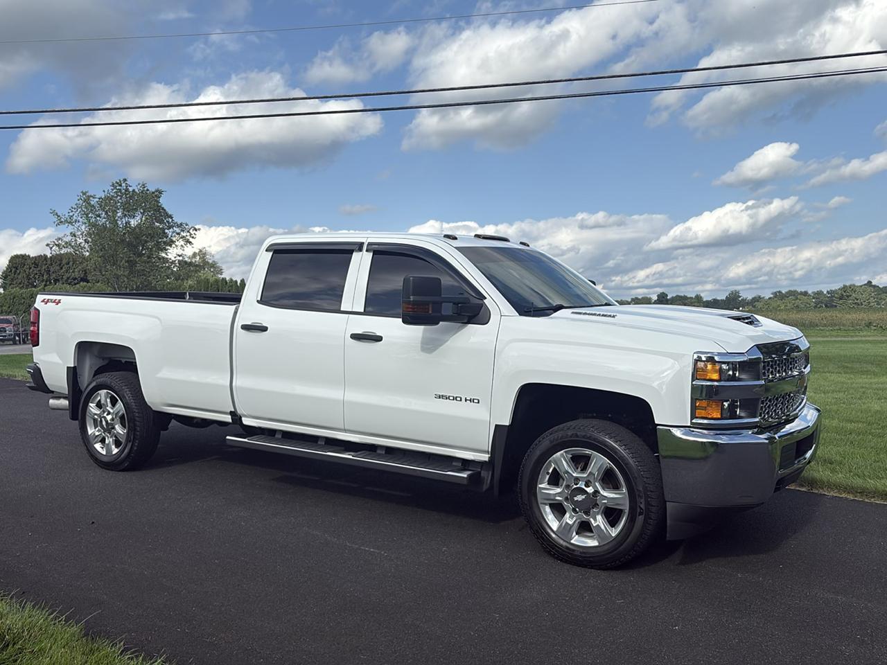 Chevrolet Silverado 3500HD 4WD Crew Cab 167.7" Work Truck 2019