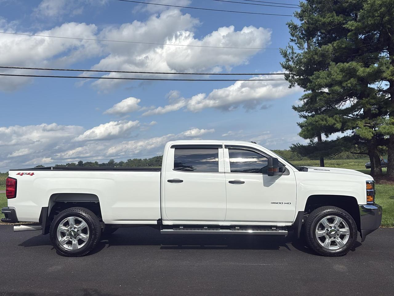 Chevrolet Silverado 3500HD 4WD Crew Cab 167.7" Work Truck 2019