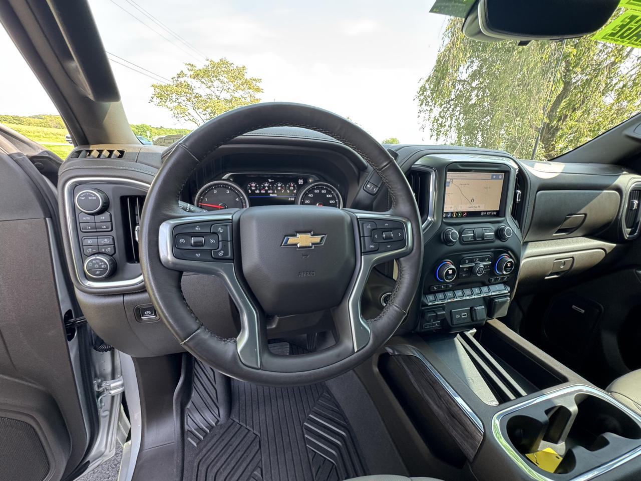 Chevrolet Silverado 2500HD 4WD Crew Cab 159" LTZ 2023