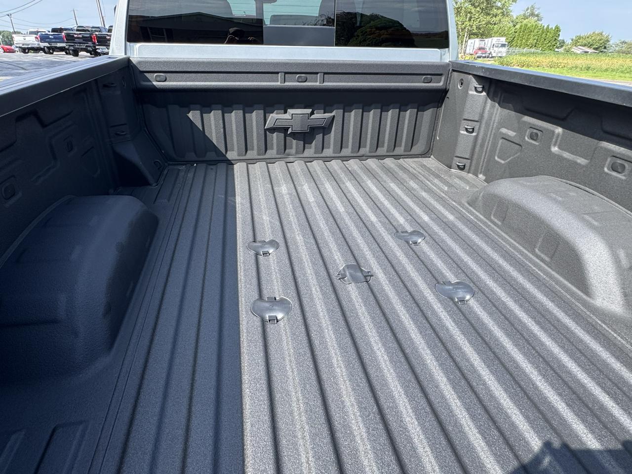 Chevrolet Silverado 2500HD 4WD Crew Cab 159" LTZ 2023