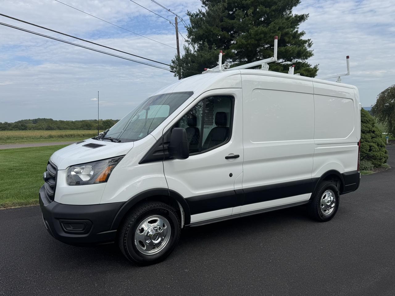 2020 Ford Transit Cargo Van T-250 130" Med Rf 9070 GVWR AWD