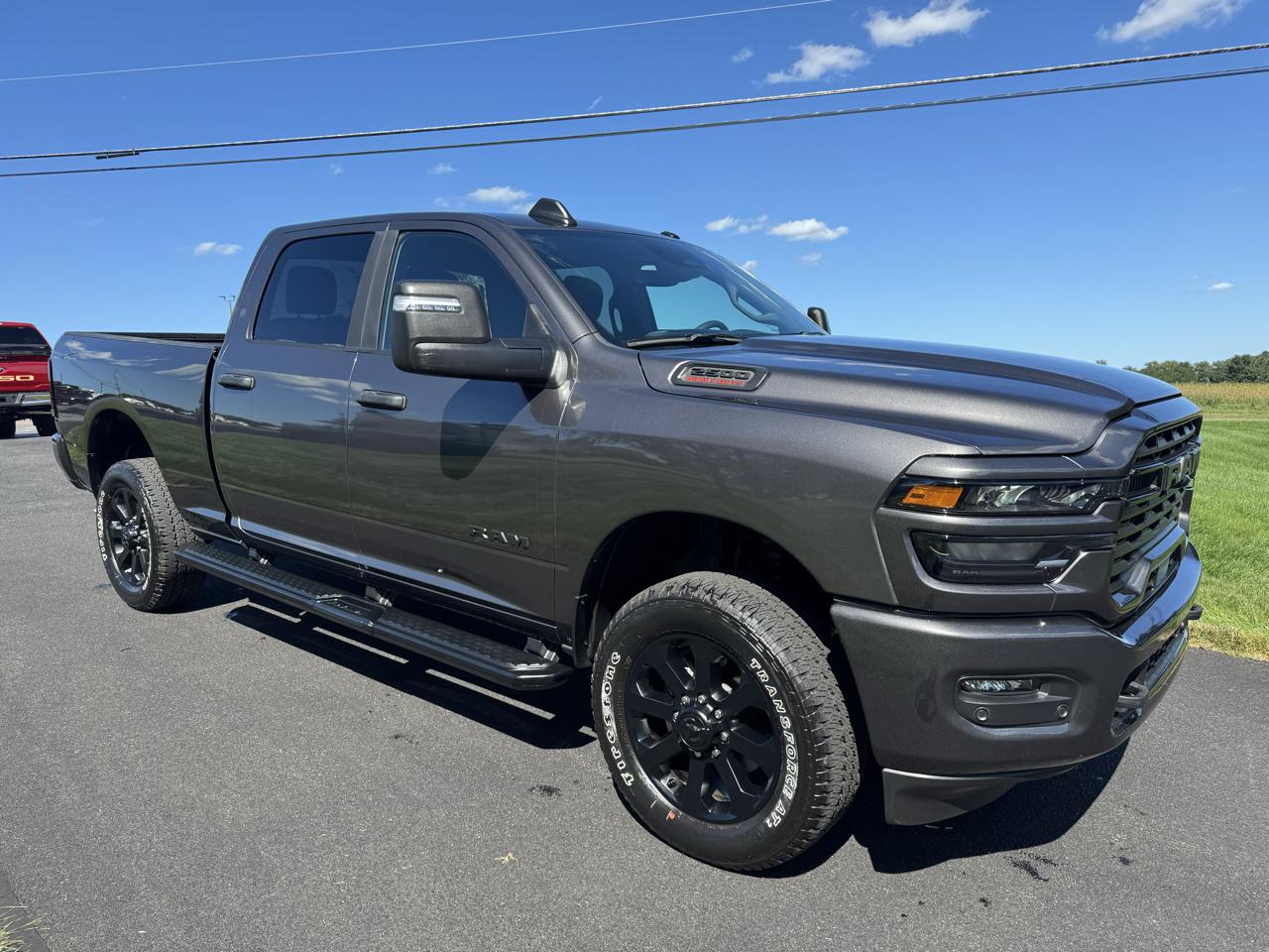 RAM 2500 Big Horn 4x4 Crew Cab 6'4" Box 2025