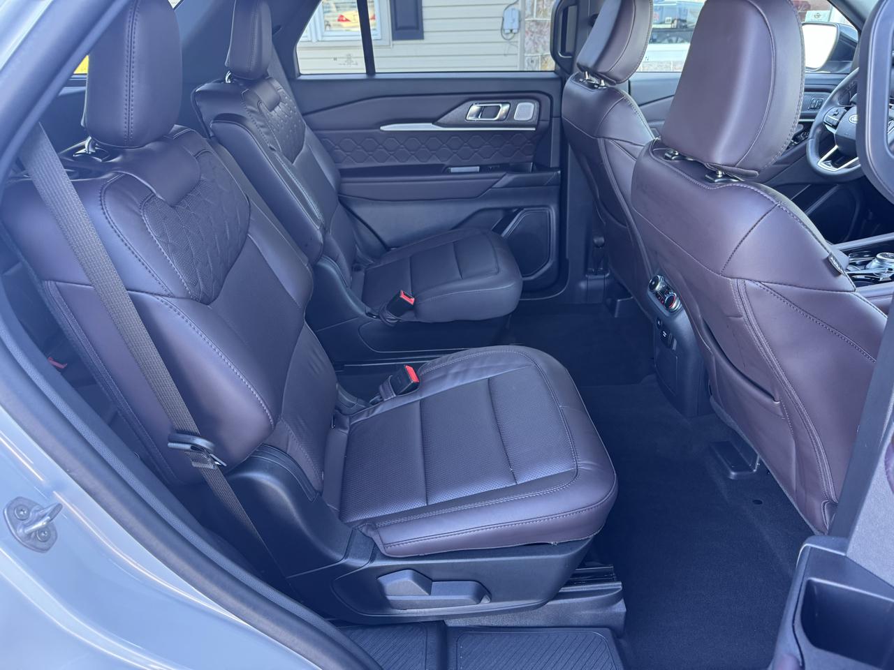 Ford Explorer Platinum 4WD 2026