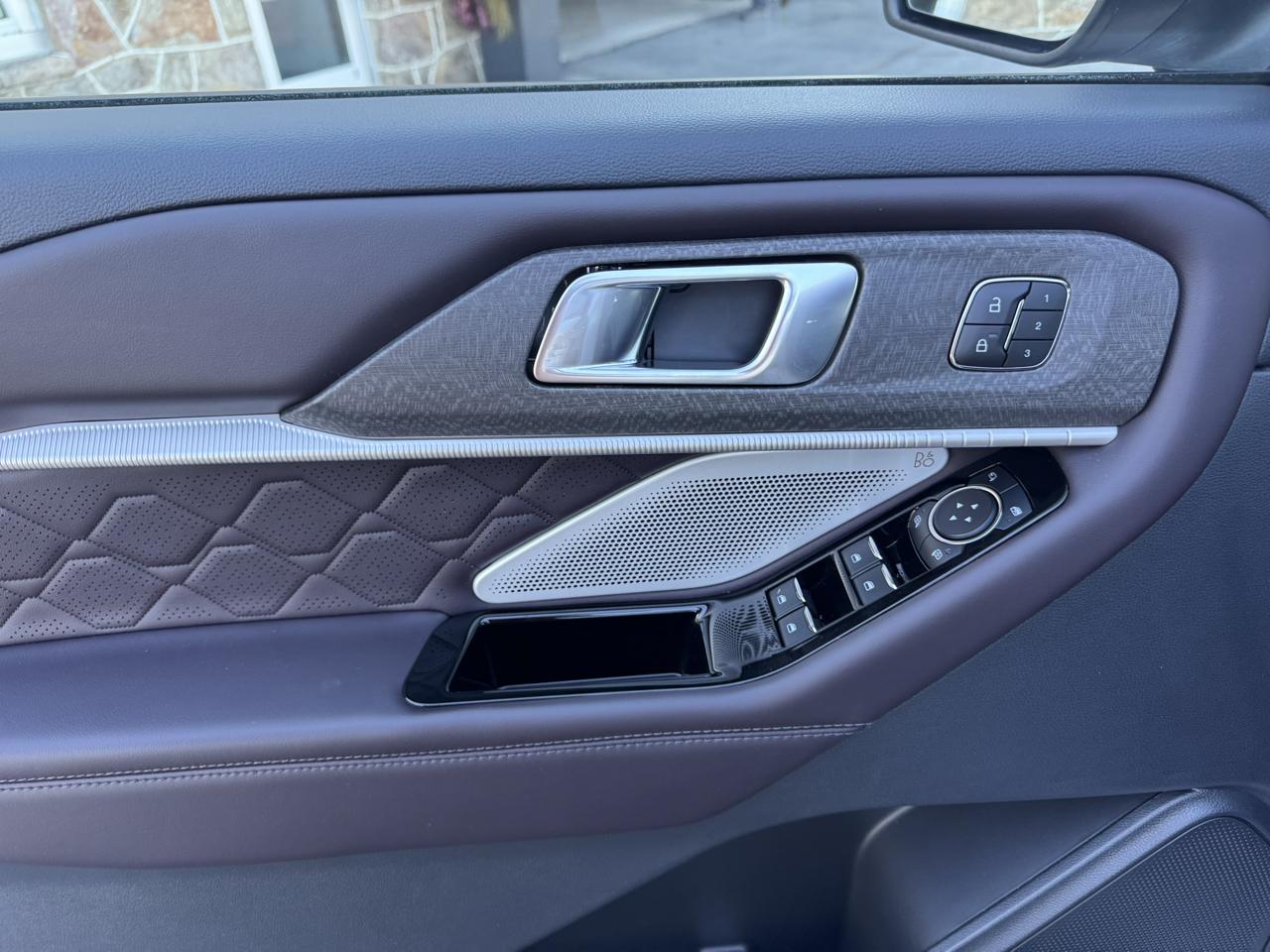 Ford Explorer Platinum 4WD 2026