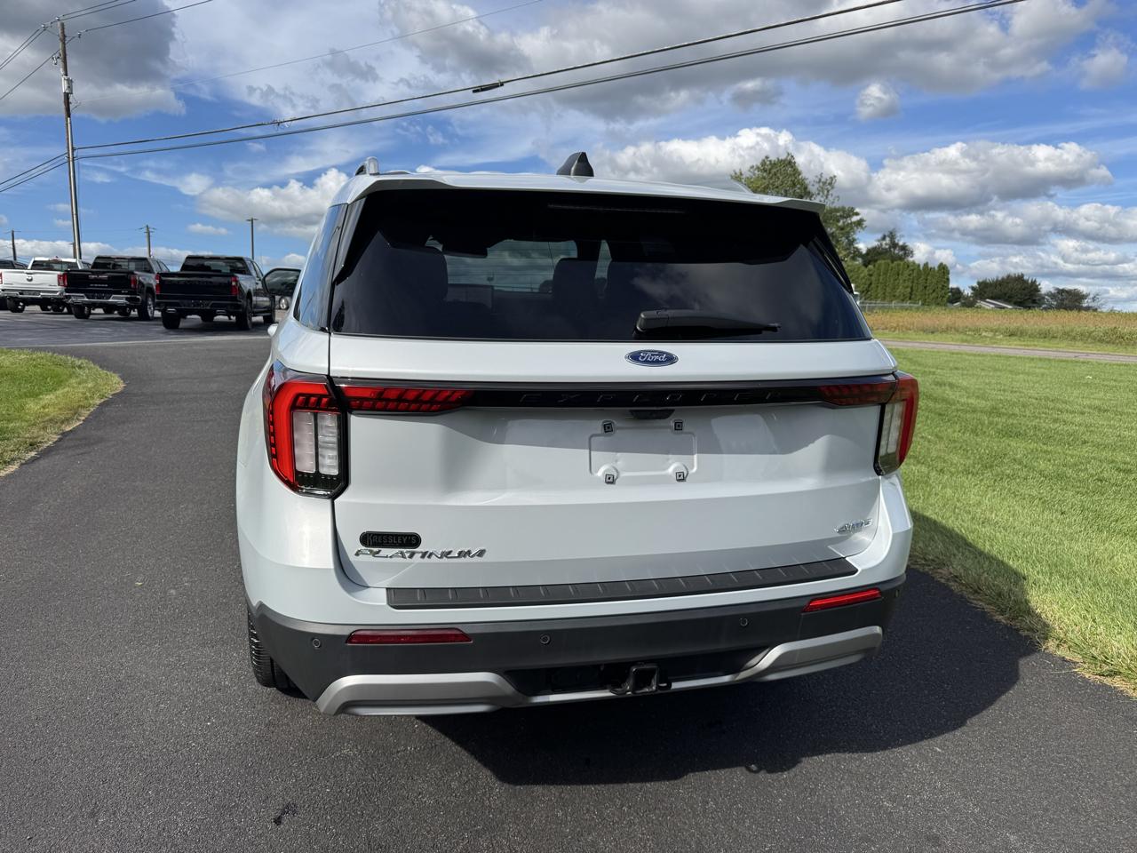Ford Explorer Platinum 4WD 2026