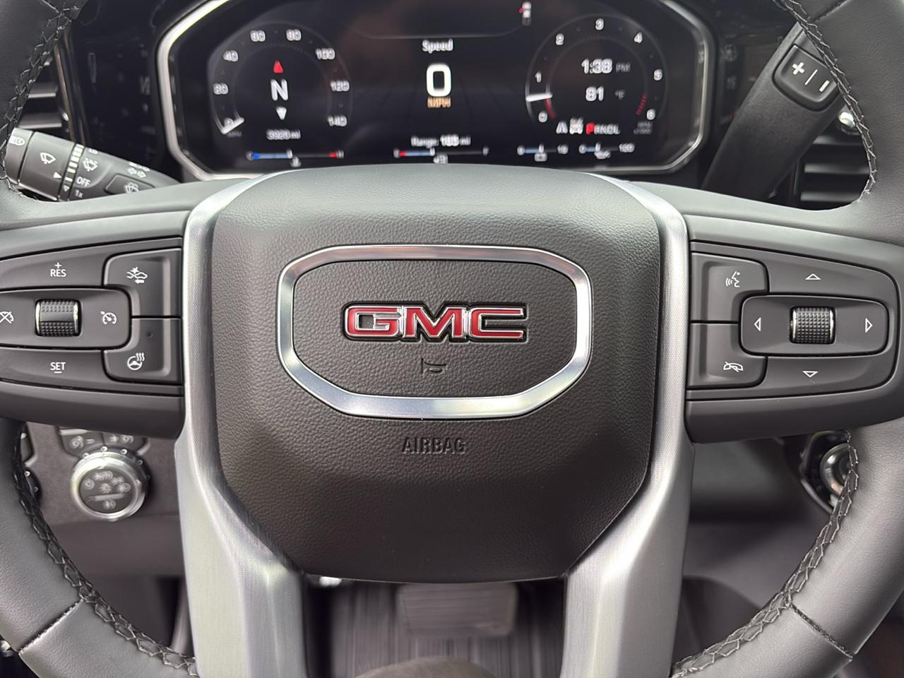 GMC Sierra 2500HD 4WD Crew Cab 159" SLT 2026