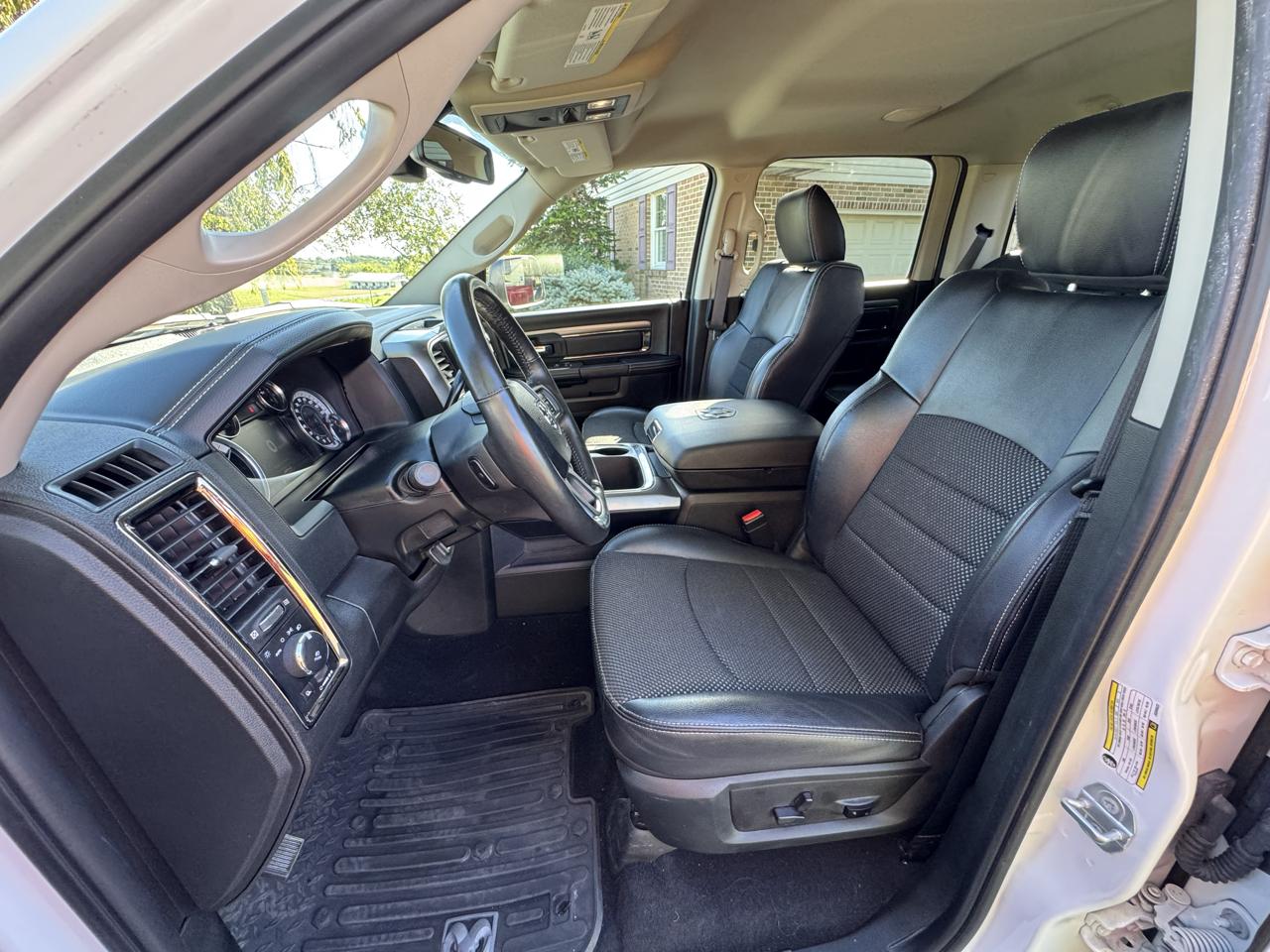 RAM 2500 Big Horn 4x4 Crew Cab 6'4" Box 2018