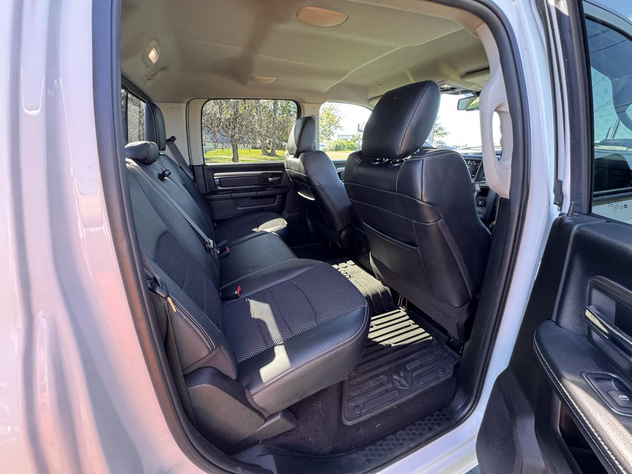 RAM 2500 Big Horn 4x4 Crew Cab 6'4" Box 2018