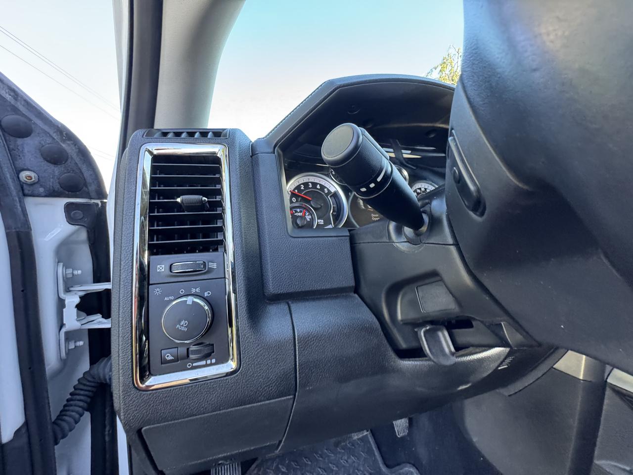 RAM 2500 Big Horn 4x4 Crew Cab 6'4" Box 2018