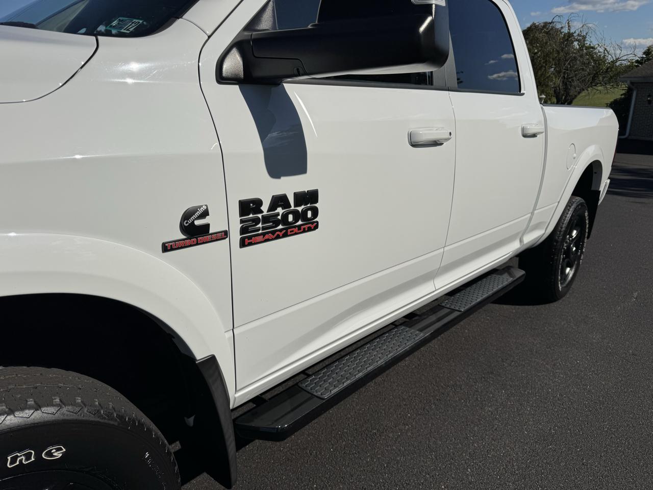 RAM 2500 Big Horn 4x4 Crew Cab 6'4" Box 2018