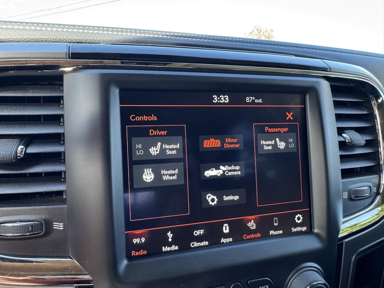 RAM 2500 Big Horn 4x4 Crew Cab 6'4" Box 2018