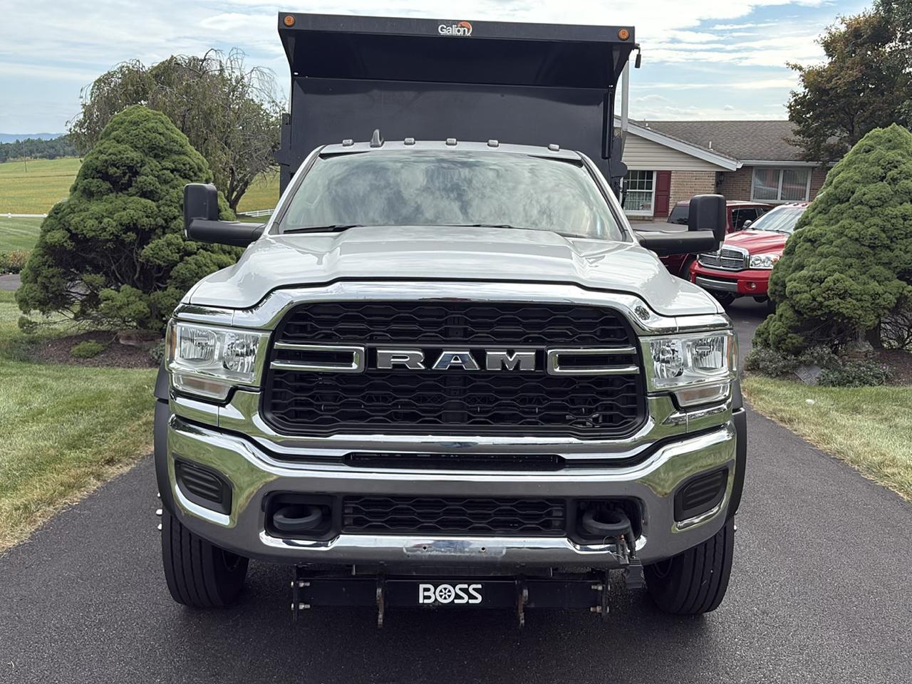 RAM 5500 Chassis Cab Tradesman 4x4 Reg Cab 60" CA 144.5" WB 2020