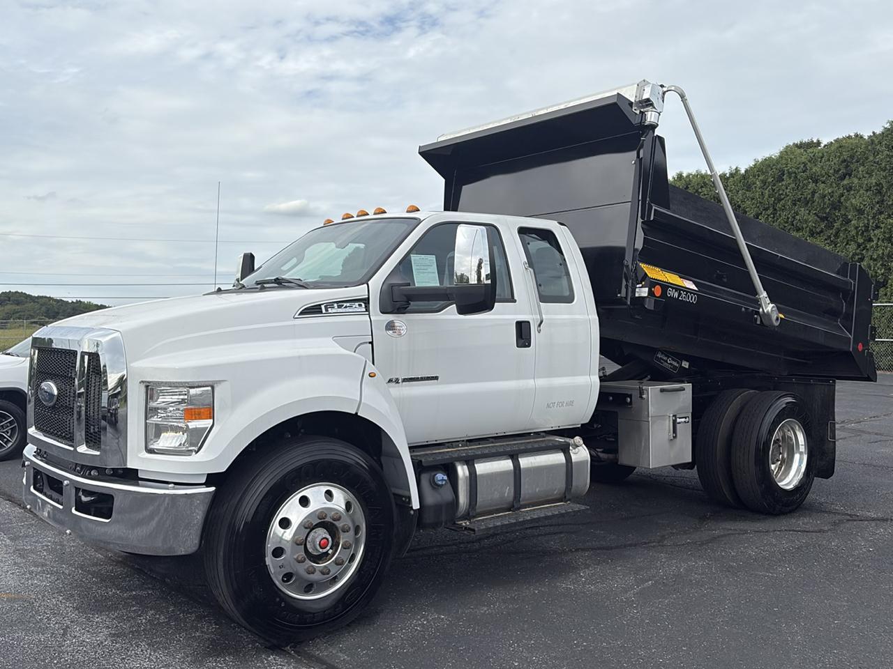 2024 Ford F-750 Straight Frame SuperCab