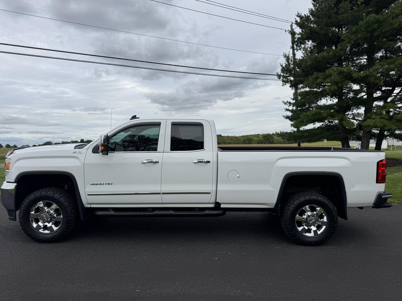 GMC Sierra 3500HD 4WD Double Cab 158.1" SLT 2016