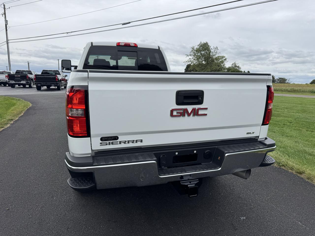 GMC Sierra 3500HD 4WD Double Cab 158.1" SLT 2016