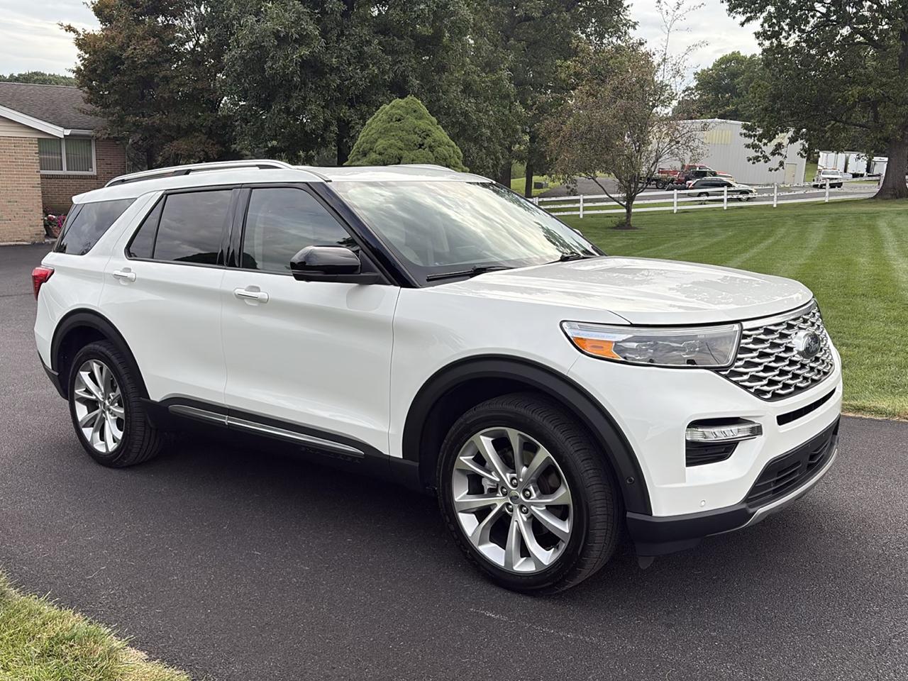 Ford Explorer Platinum 4WD 2021