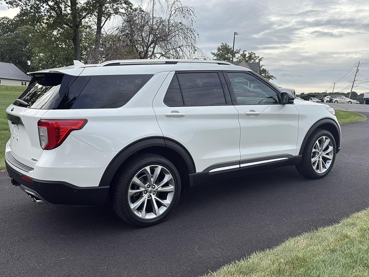 Ford Explorer Platinum 4WD 2021