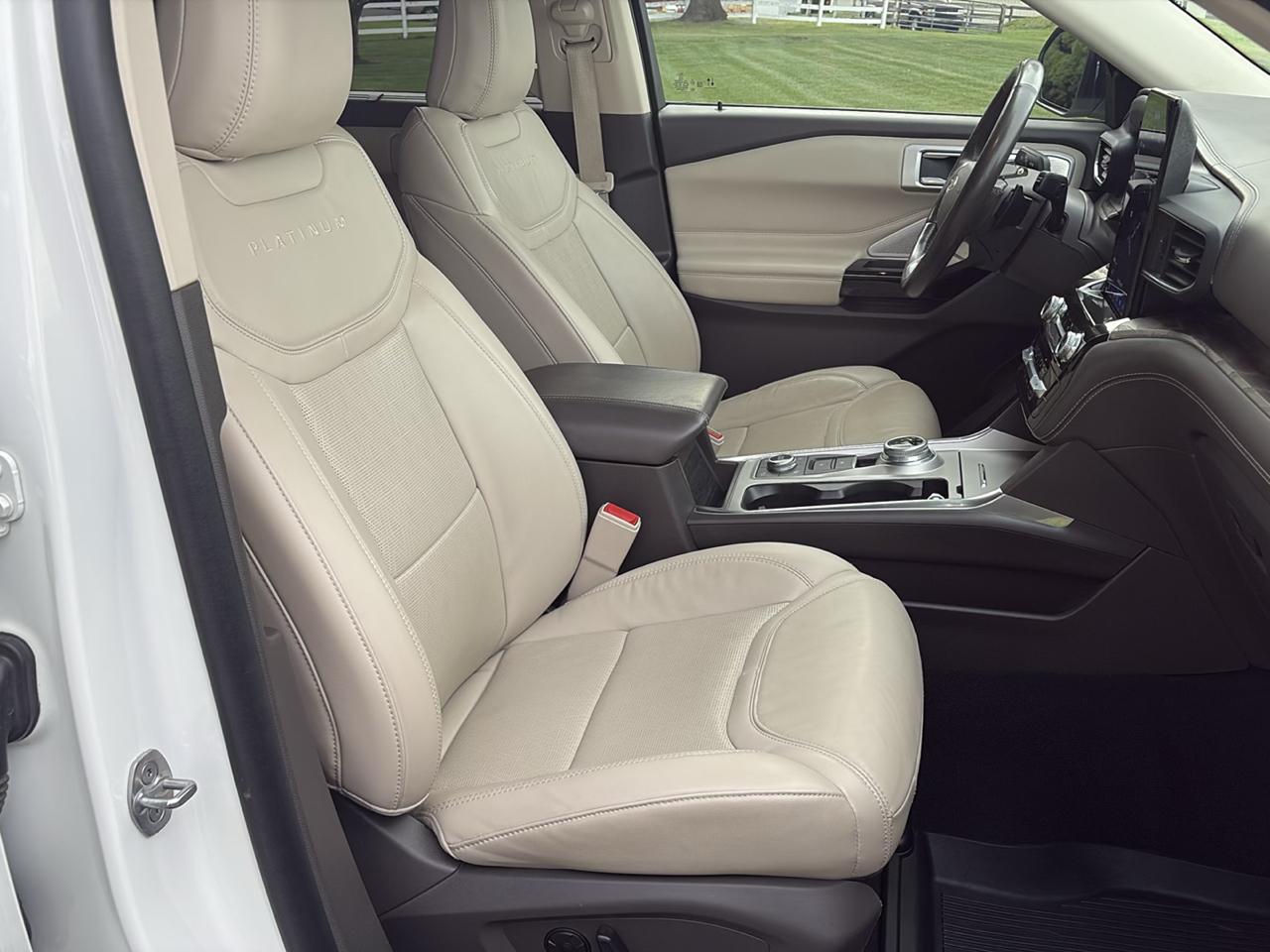Ford Explorer Platinum 4WD 2021