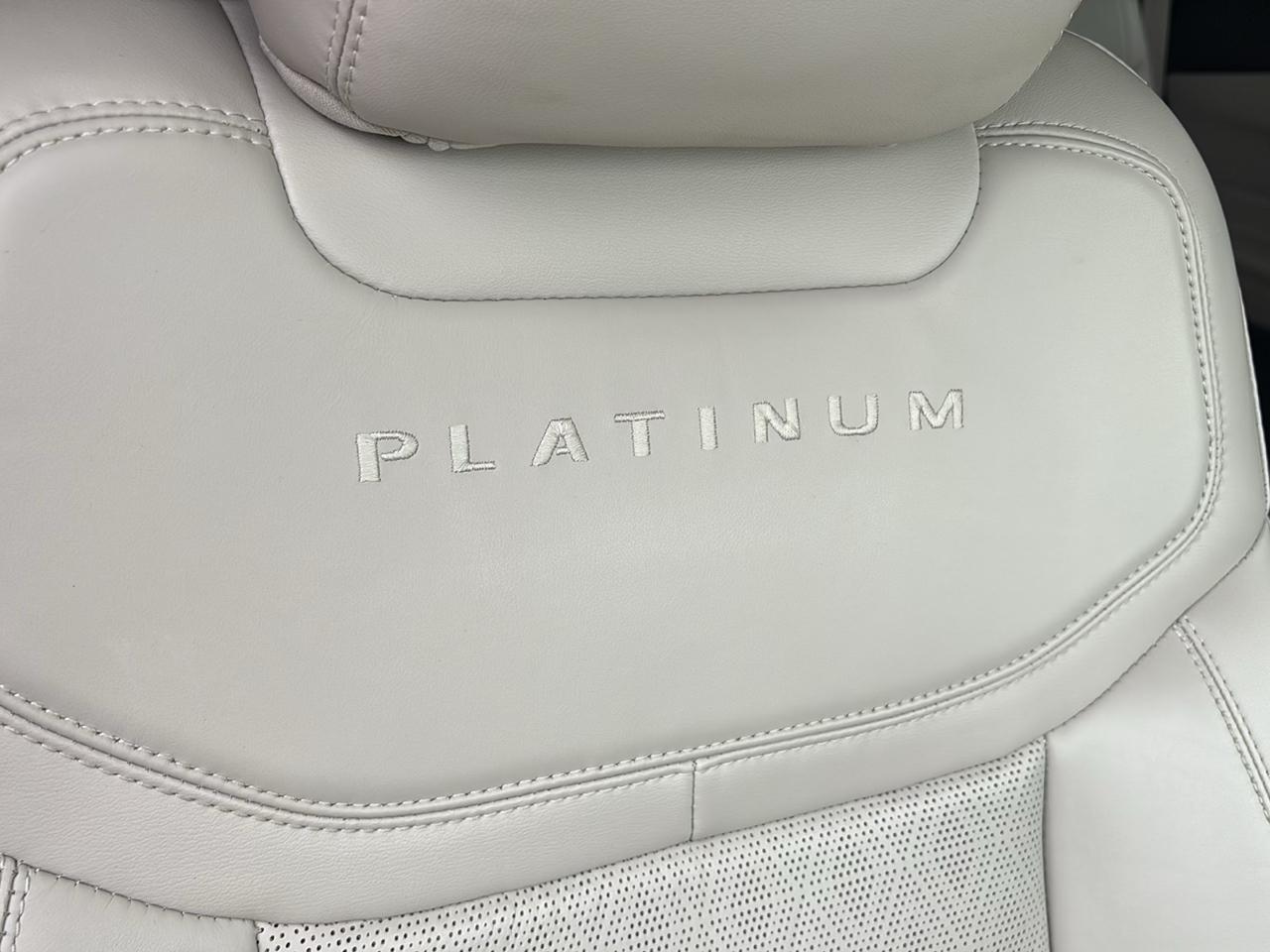 Ford Explorer Platinum 4WD 2021
