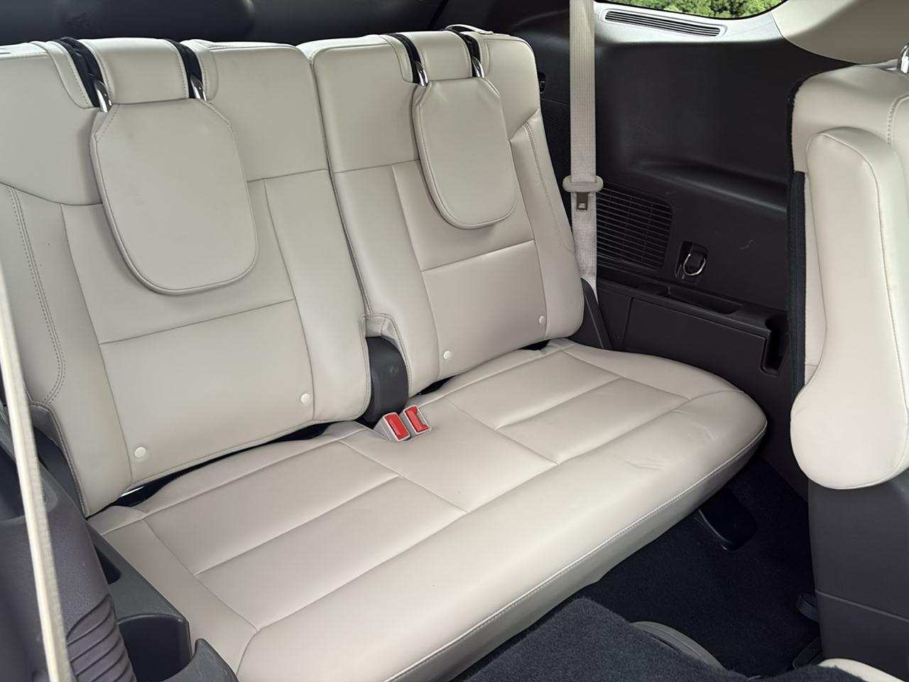 Ford Explorer Platinum 4WD 2021