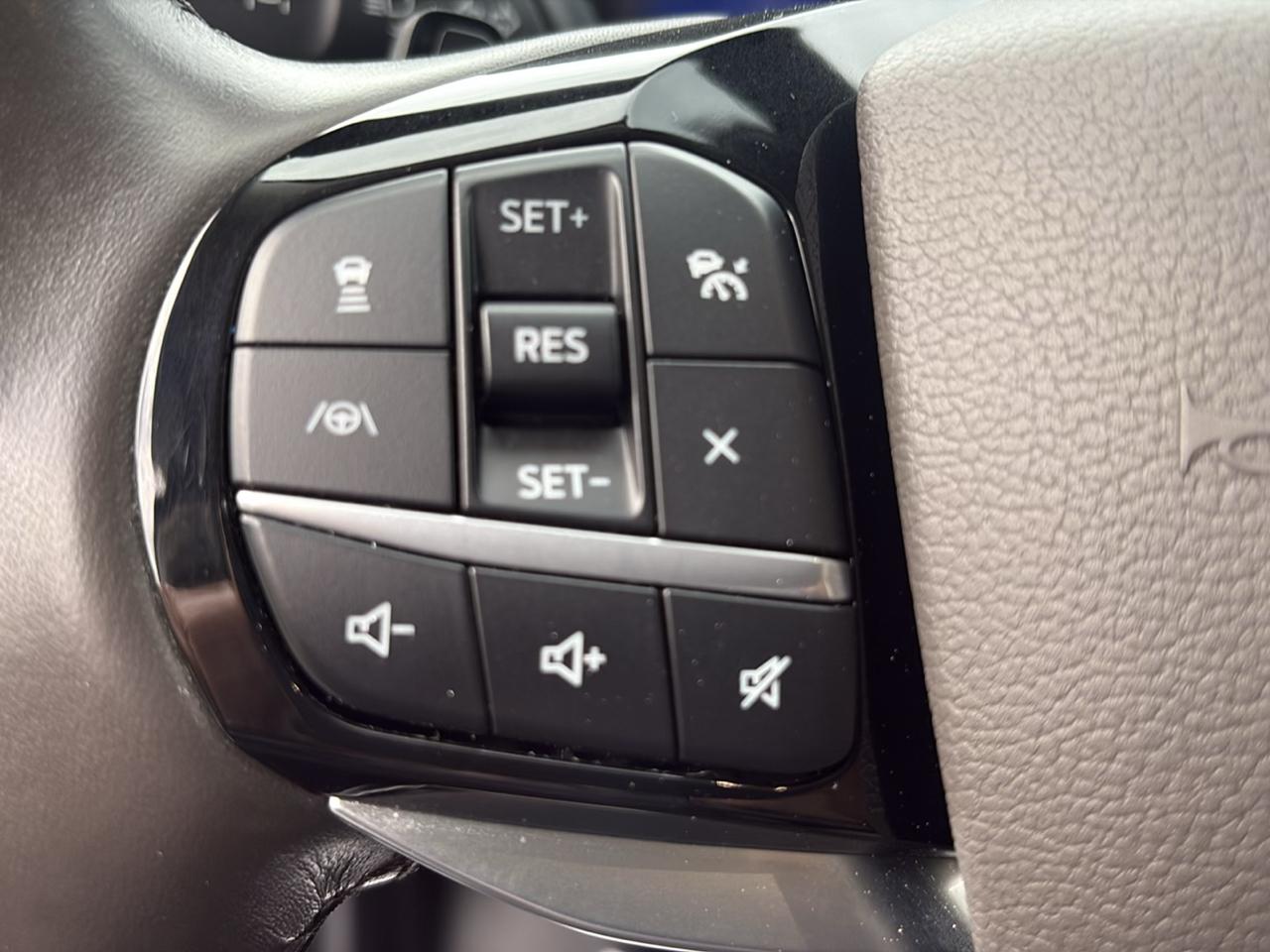 Ford Explorer Platinum 4WD 2021