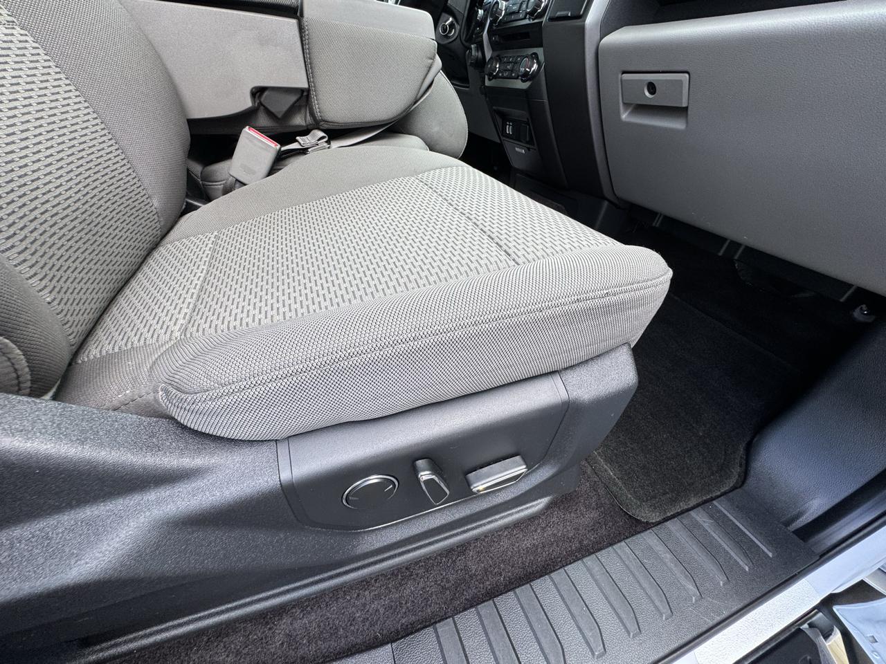 Ford F-150 4WD SuperCrew 145" XLT 2016