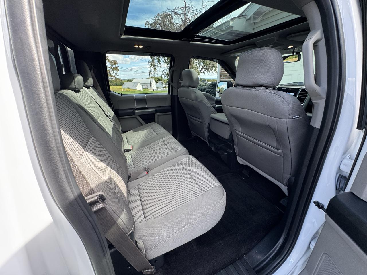 Ford F-150 4WD SuperCrew 145" XLT 2016