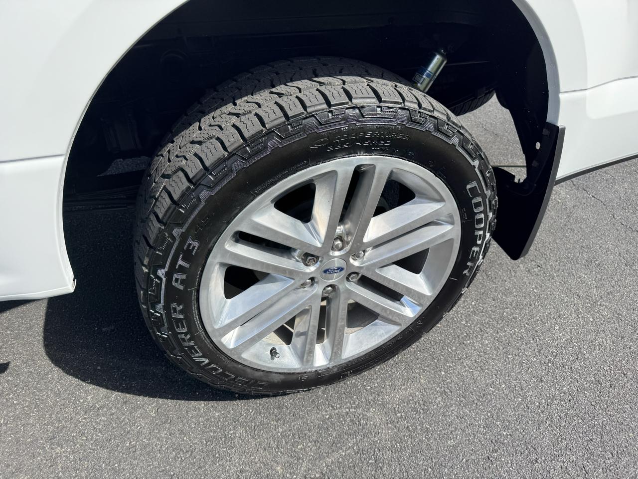 Ford F-150 4WD SuperCrew 145" XLT 2016
