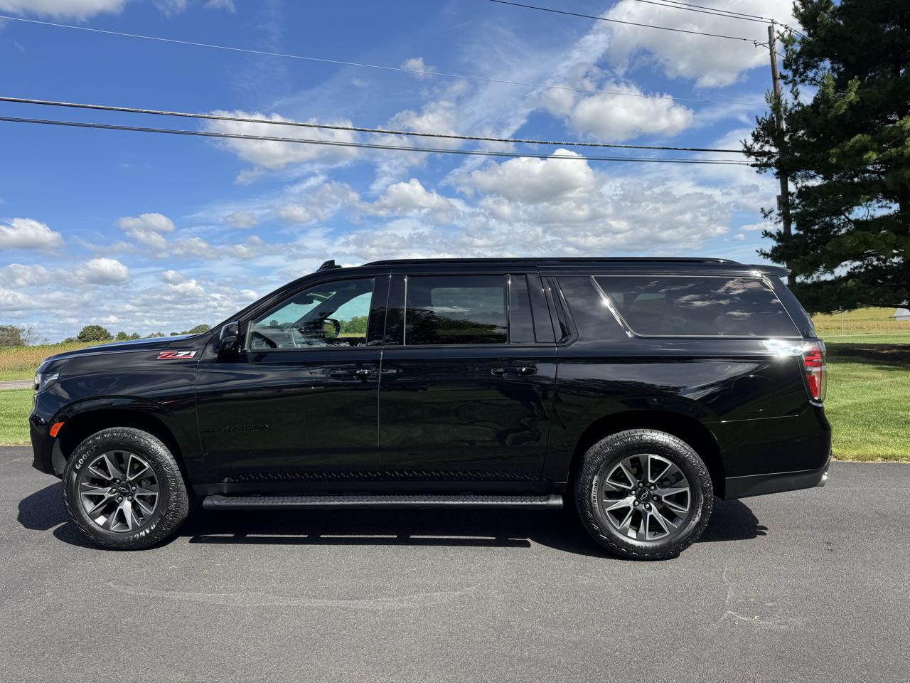 Chevrolet Suburban 4WD 4dr Z71 2023