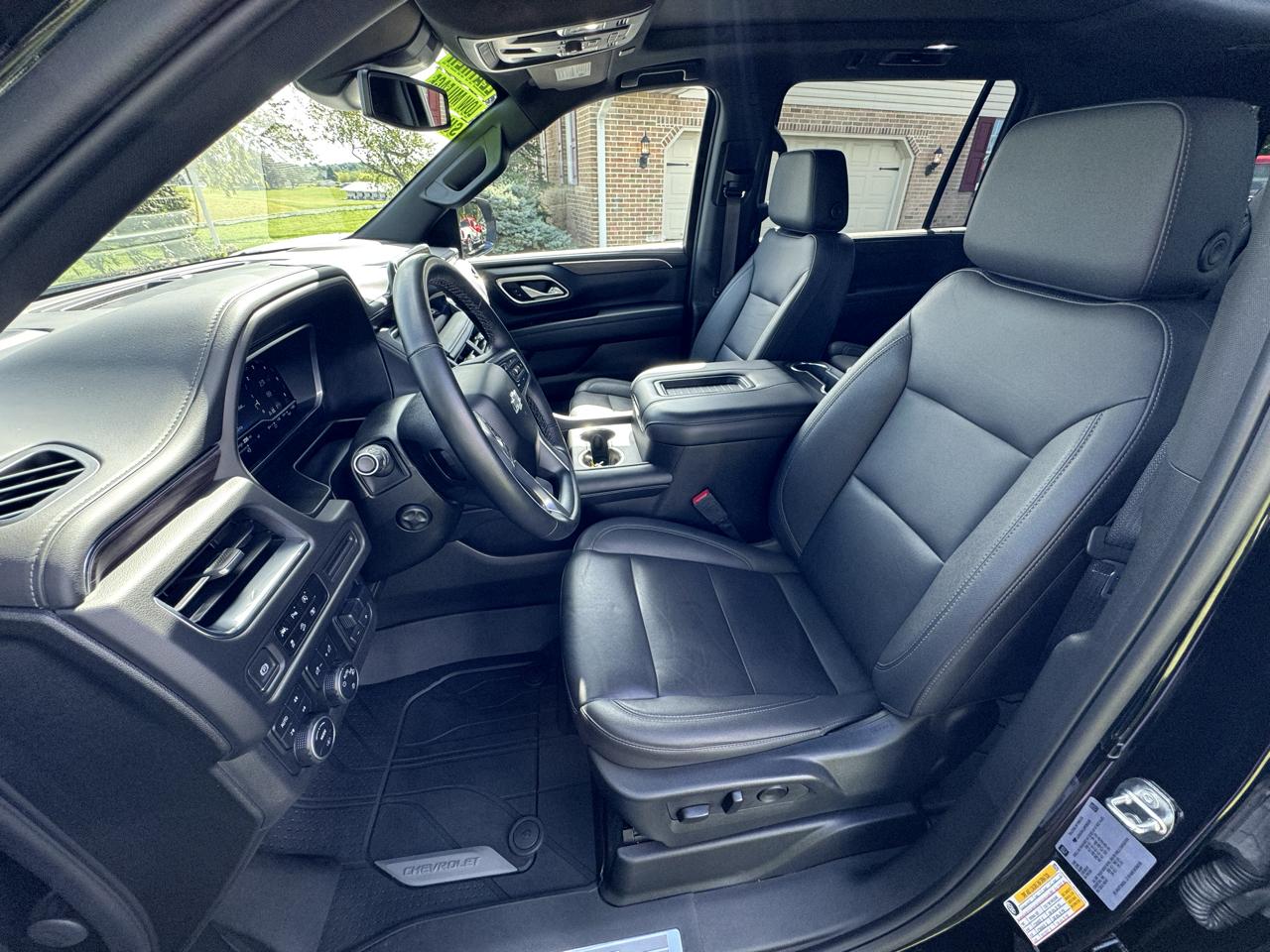 Chevrolet Suburban 4WD 4dr Z71 2023