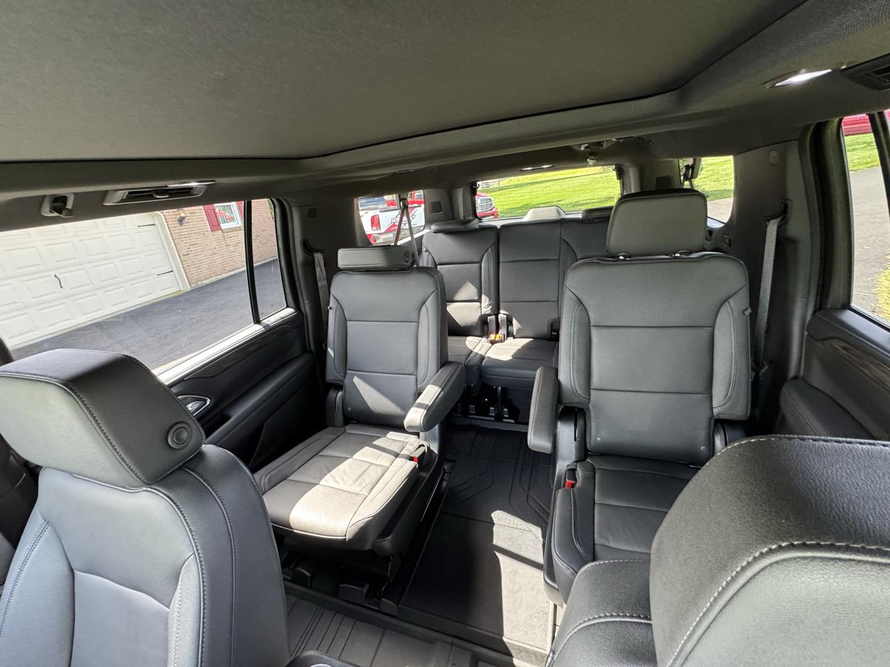 Chevrolet Suburban 4WD 4dr Z71 2023