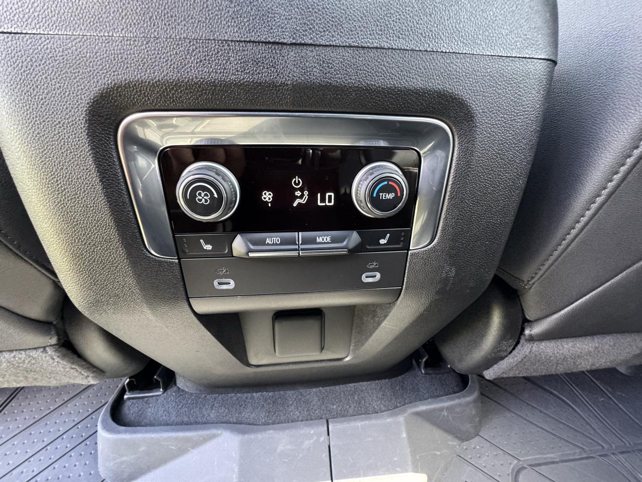Chevrolet Suburban 4WD 4dr Z71 2023