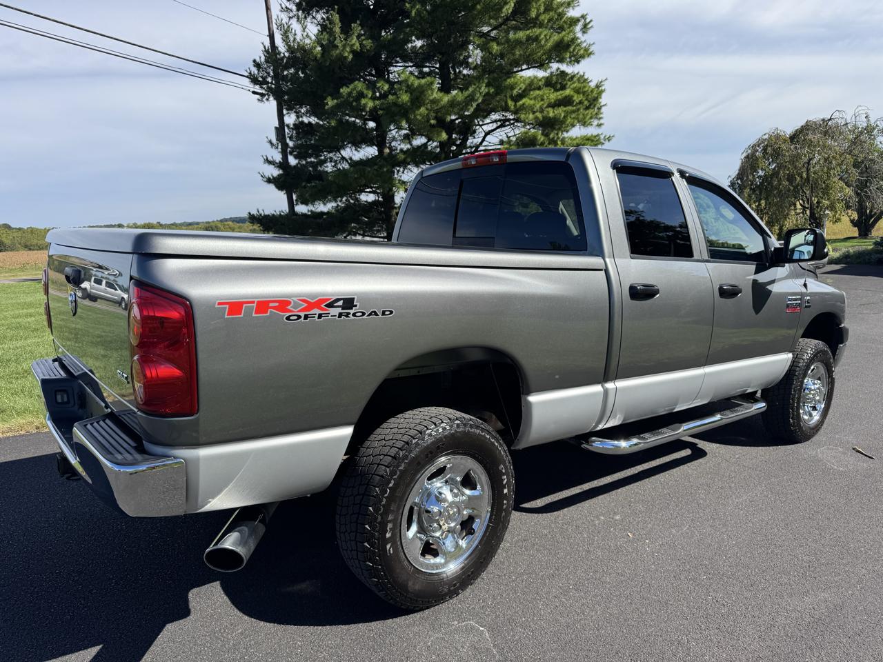 Dodge Ram 3500 4WD Quad Cab 140.5" SRW SLT 2007