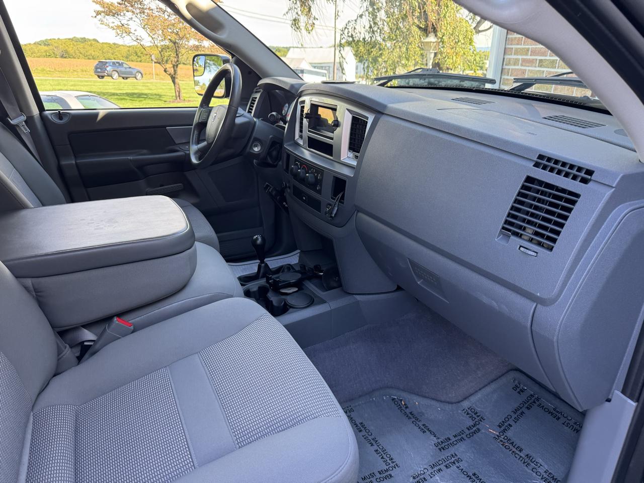 Dodge Ram 3500 4WD Quad Cab 140.5" SRW SLT 2007