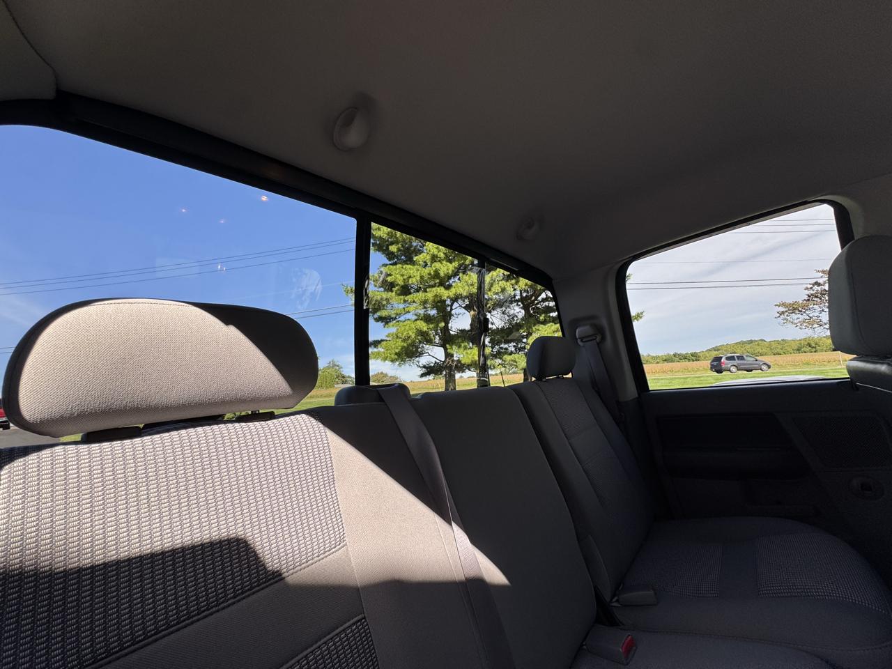 Dodge Ram 3500 4WD Quad Cab 140.5" SRW SLT 2007